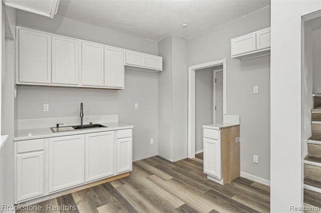 4888 Maxwell Street, Detroit, MI 48214