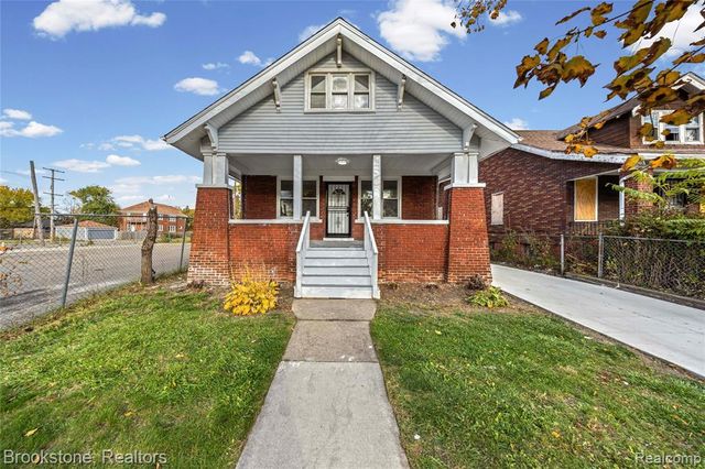 4888 Maxwell Street, Detroit, MI 48214