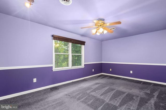 9952 FRANCIS FOLSOM DR, King George, VA 22485