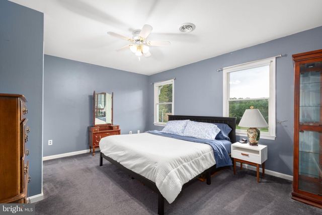 9952 FRANCIS FOLSOM DR, King George, VA 22485
