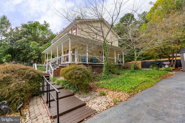 9952 FRANCIS FOLSOM DR, King George, VA 22485