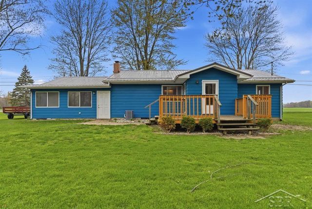 1559 S Grey Road, Midland, MI 48640