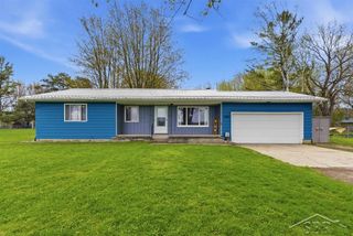1559 S Grey Road, Midland, MI 48640
