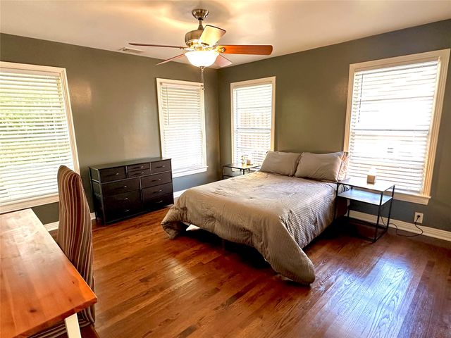 7515 Morton Street, Dallas, TX 75209