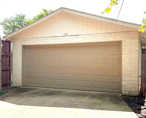 7515 Morton Street, Dallas, TX 75209