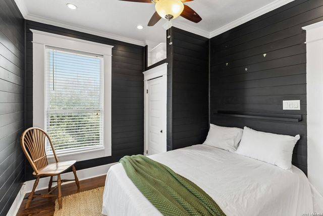431 Hays, San Antonio, TX 78202