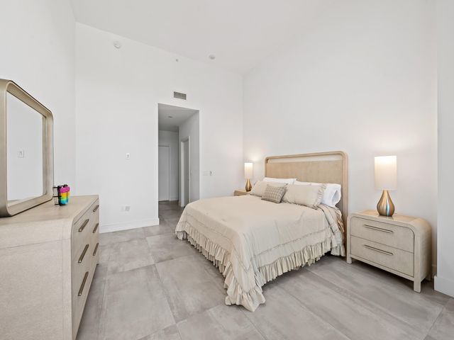 701 N Fort Lauderdale Beach Boulevard 214, Fort Lauderdale, FL 33304