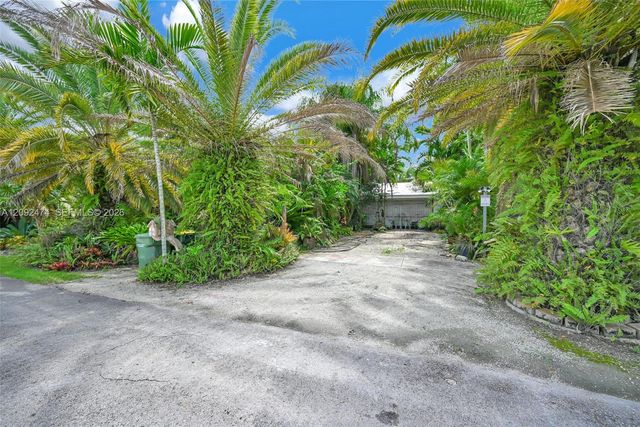182 NW 16th Street, Homestead, FL 33030