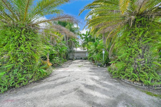182 NW 16th Street, Homestead, FL 33030