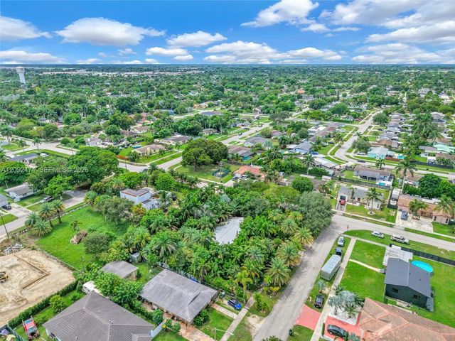 182 NW 16th Street, Homestead, FL 33030