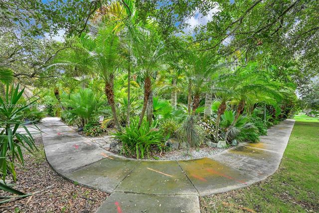 182 NW 16th Street, Homestead, FL 33030