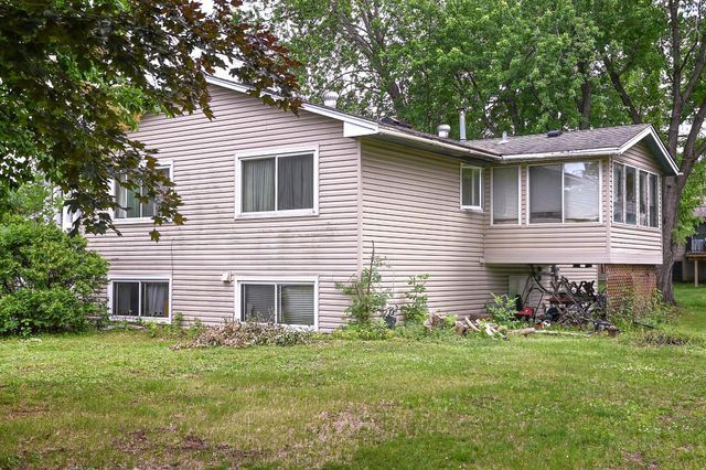 8117 Sunkist Circle, Brooklyn Park, MN 55444