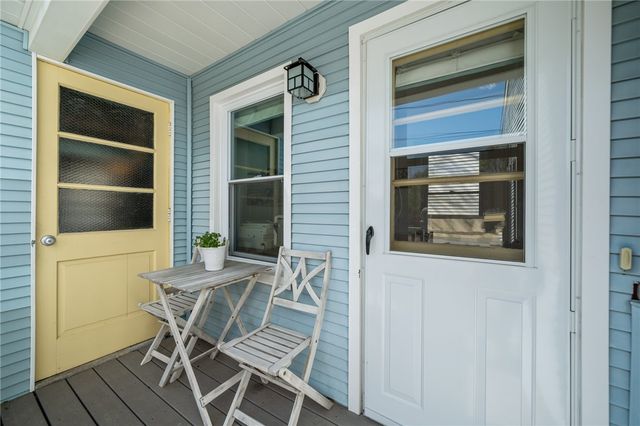 11 Bellevue Drive, Cranston, RI 02920