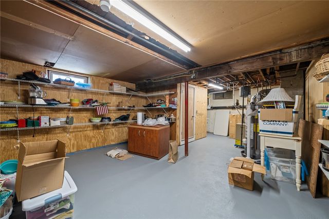 11 Bellevue Drive, Cranston, RI 02920