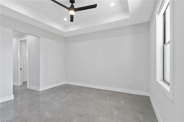 2740 35th AVE NE, Naples, FL 34120