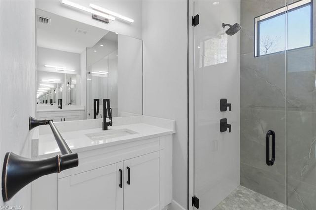 2740 35th AVE NE, Naples, FL 34120