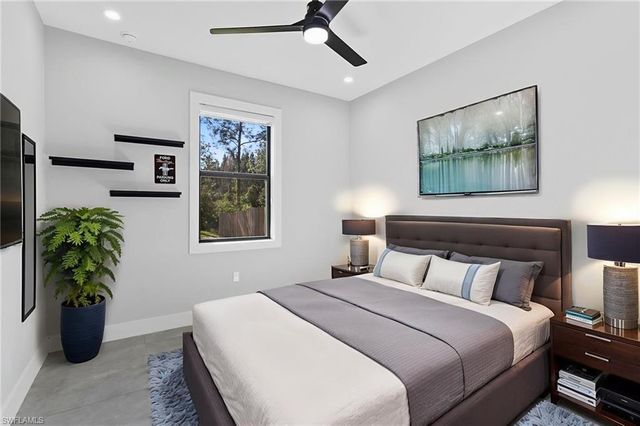 2740 35th AVE NE, Naples, FL 34120