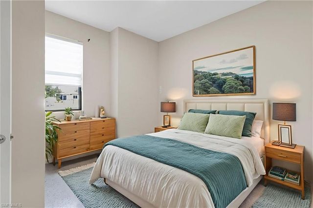 2740 35th AVE NE, Naples, FL 34120