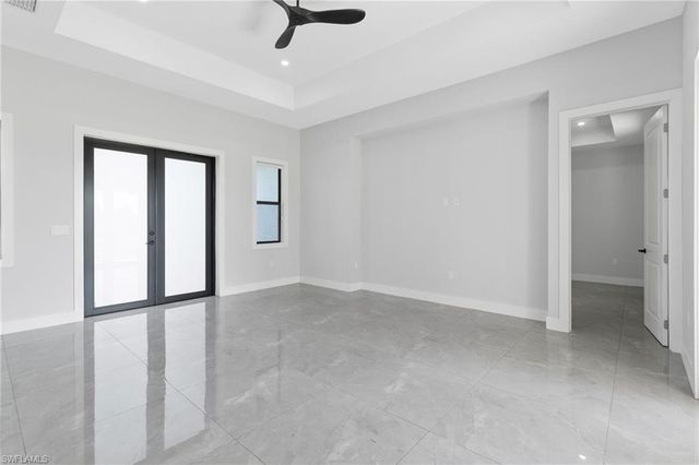 2740 35th AVE NE, Naples, FL 34120