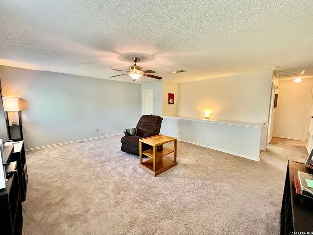 3043 Solitaire Hill, San Antonio, TX 78247