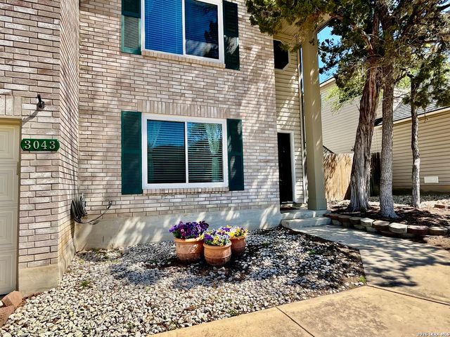 3043 Solitaire Hill, San Antonio, TX 78247