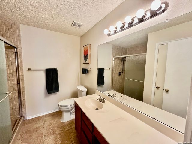 3043 Solitaire Hill, San Antonio, TX 78247