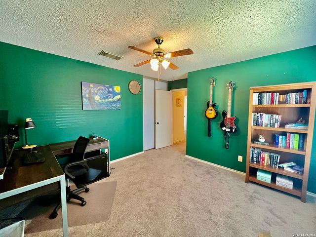 3043 Solitaire Hill, San Antonio, TX 78247