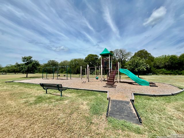 3043 Solitaire Hill, San Antonio, TX 78247