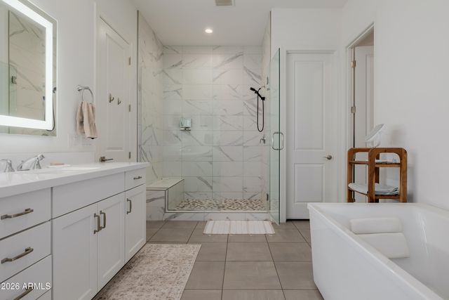 17210 W GRACEMONT Street, Surprise, AZ 85388