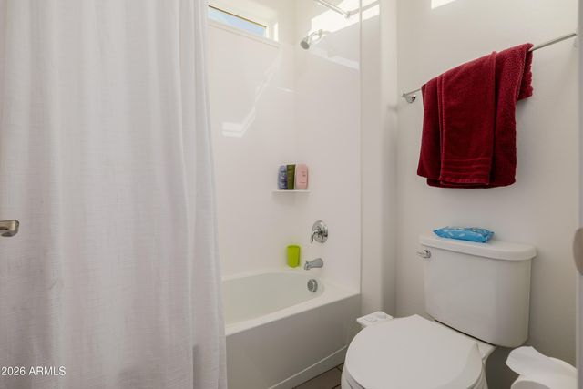 17210 W GRACEMONT Street, Surprise, AZ 85388