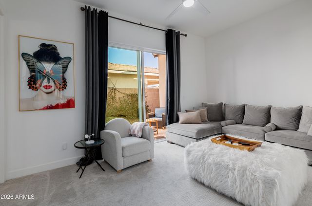 17210 W GRACEMONT Street, Surprise, AZ 85388