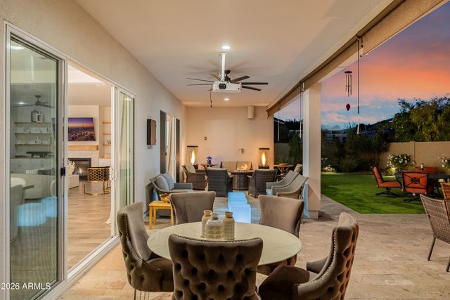 17210 W GRACEMONT Street, Surprise, AZ 85388