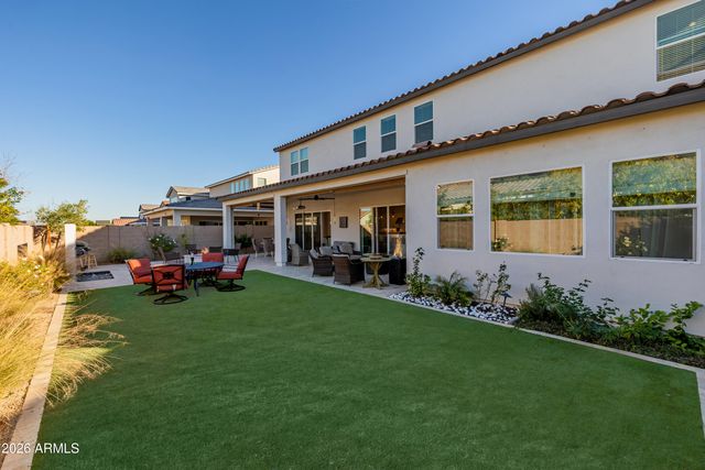 17210 W GRACEMONT Street, Surprise, AZ 85388