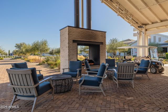 17210 W GRACEMONT Street, Surprise, AZ 85388