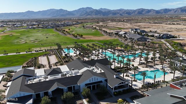 17210 W GRACEMONT Street, Surprise, AZ 85388