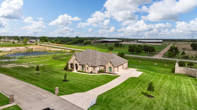 108 Bearclaw Circle, Aledo, TX 76008