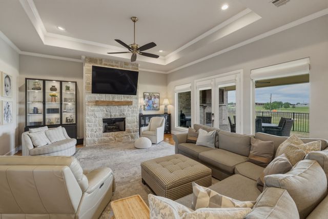 108 Bearclaw Circle, Aledo, TX 76008