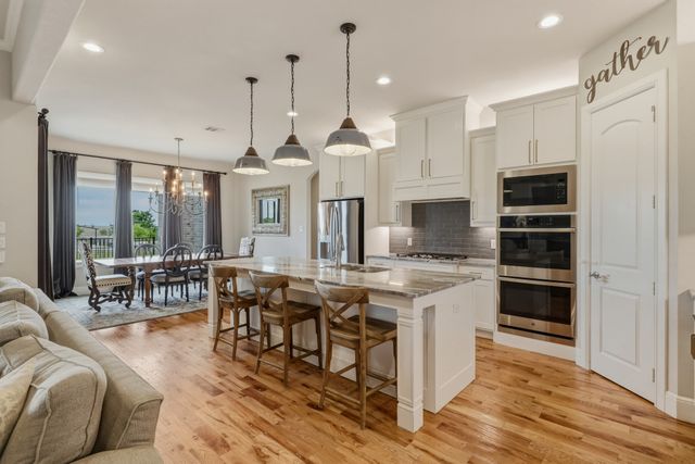 108 Bearclaw Circle, Aledo, TX 76008