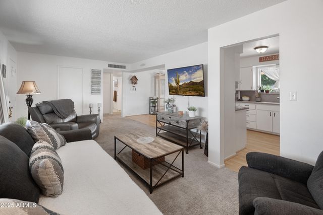 515 N 56TH Street, Mesa, AZ 85205