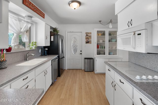 515 N 56TH Street, Mesa, AZ 85205