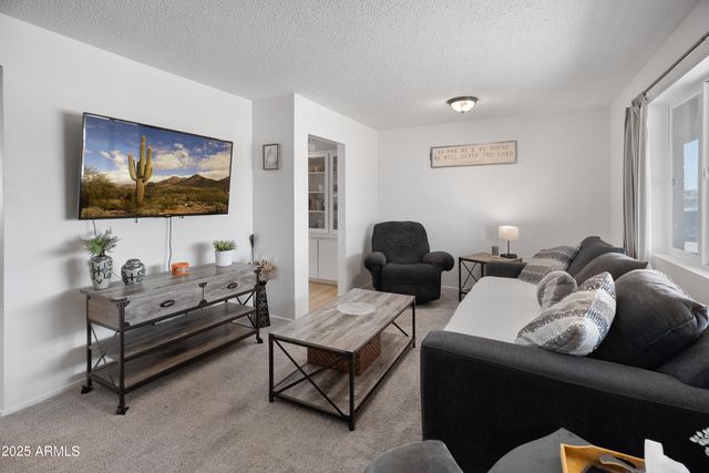 515 N 56TH Street, Mesa, AZ 85205