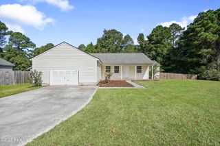 107 Evergreen Drive, Hubert, NC 28539