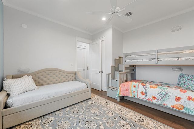 438 Seagrass, Gilchrist, TX 77617