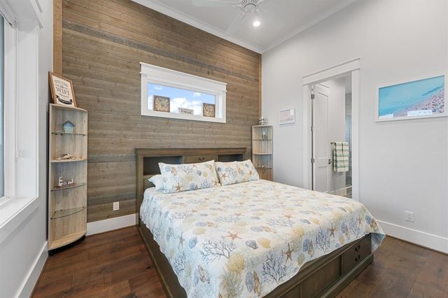 438 Seagrass, Gilchrist, TX 77617