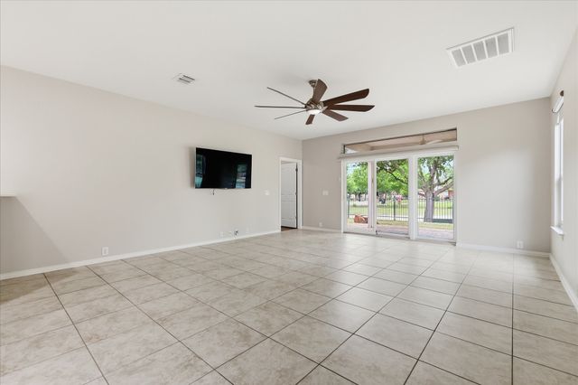 7586 Black Rock Cove, Frisco, TX 75036