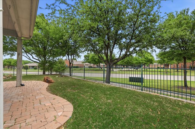 7586 Black Rock Cove, Frisco, TX 75036