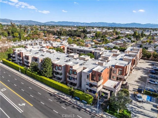 7826 Topanga Canyon 207, Canoga Park, CA 91304