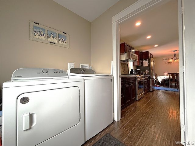 6455 Salt Road, Clarence, NY 14031