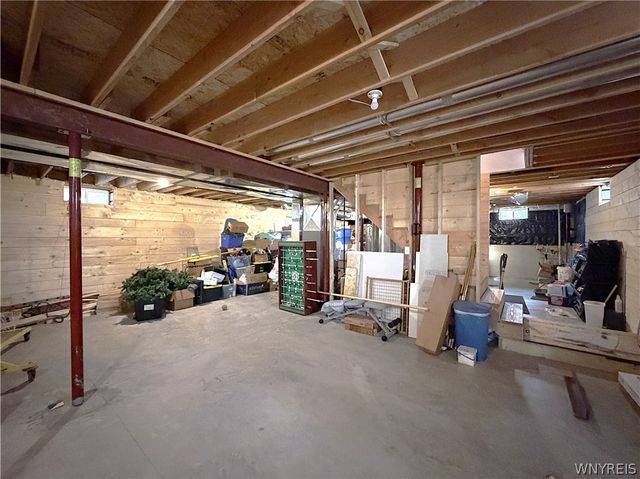 6455 Salt Road, Clarence, NY 14031