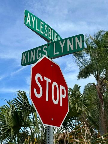 212 Kings Lynn, Delray Beach, FL 33444